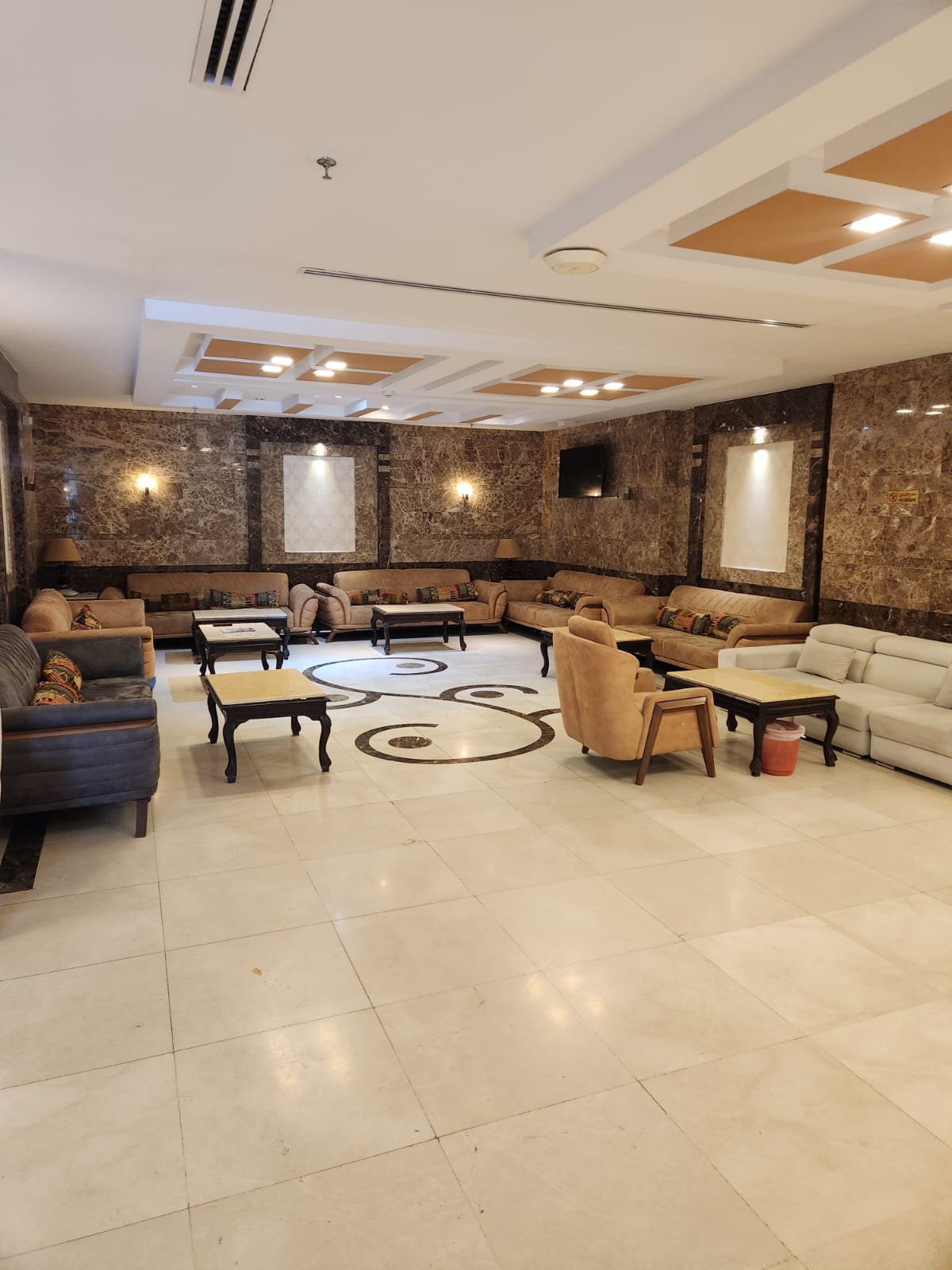 HMG GOLD  HOTEL
